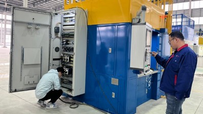 再獲老客戶青睞—汽車(chē)零部件客戶現(xiàn)場(chǎng)驗(yàn)收PZ46自動(dòng)噴膠機(jī)