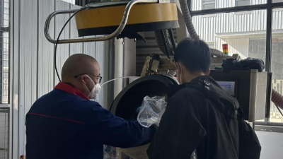 無錫客戶到訪安捷倫南通工廠，滾噴機打樣圓滿成功