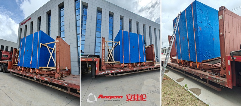 桌面自動(dòng)滾膠機(jī)2