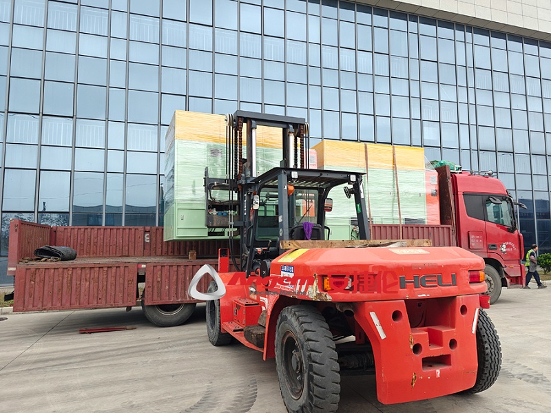 自動噴膠機發(fā)安徽1