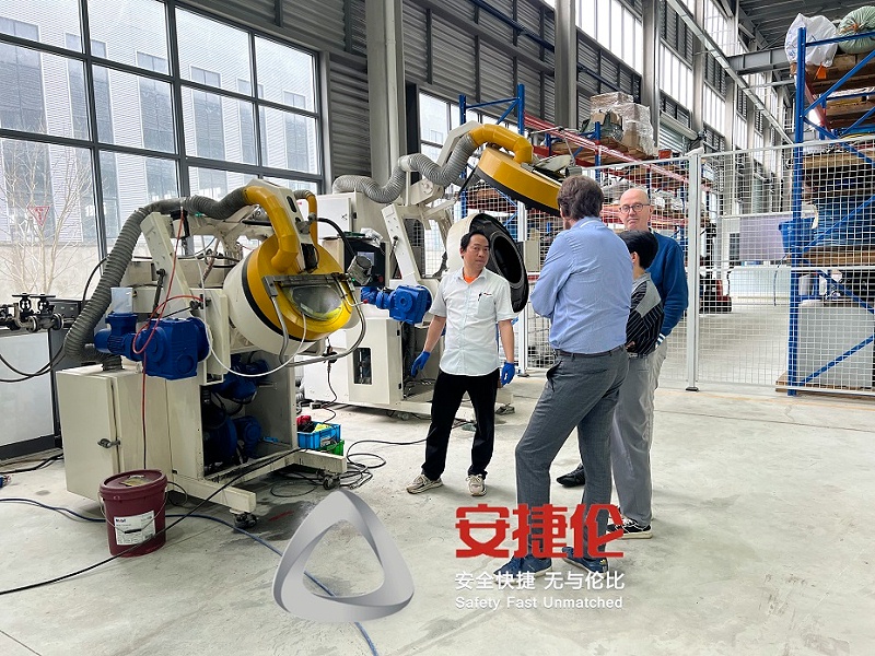 自動滾噴機(jī) (5)