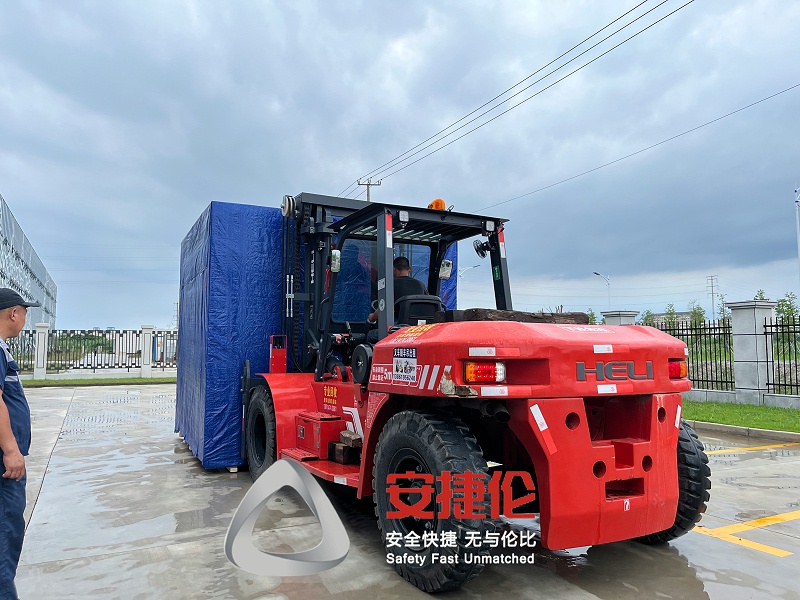 智能噴膠機(jī)