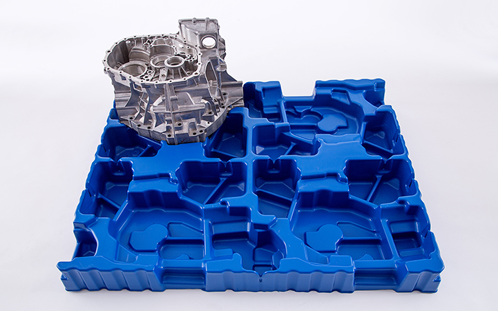 藍(lán)色汽車缸體厚片吸塑 藍(lán)色汽車缸體厚片吸塑